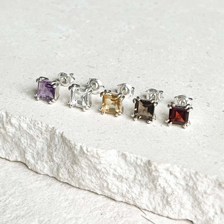 Kolczyki z Kwadratowym kamieniem