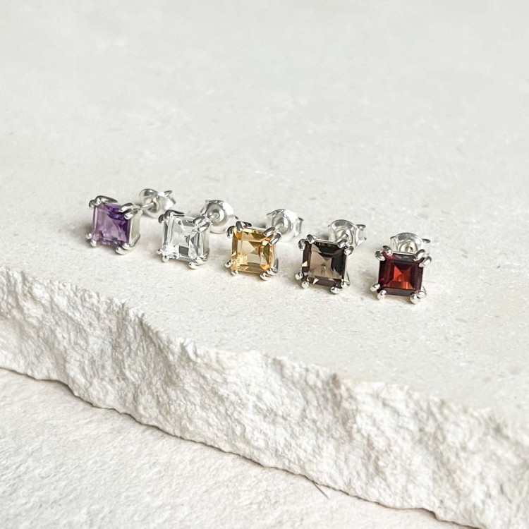 Kolczyki z Kwadratowym kamieniem