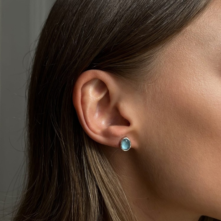 Kolczyki z Owalnym Topazem w Szlifie Fasetowanym Silver