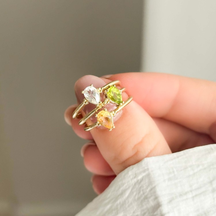 Złoty Pierścionek Kropla z Oliwinem (id: 2032)