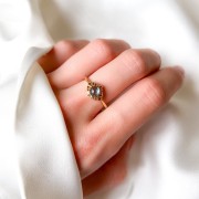 Złoty Pierścionek w Stylu Retro z Topazem (id: 2058)