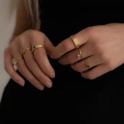 Pierścionek z Prostokątnym Cytrynem Gold (id: 1836)