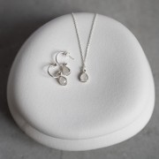 Naszyjnik Łezka z Kamieniem Księżycowym Silver
