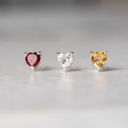 Kolczyki Sztyfty Serce z Topazem Białym Silver