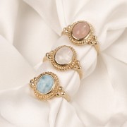 Pierścionek Royal z Larimarem Błękitnym Gold