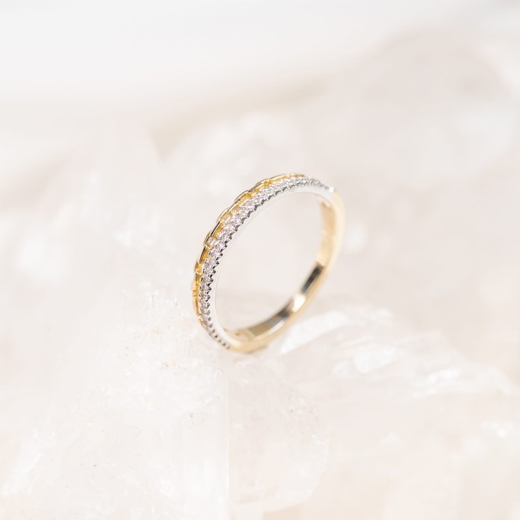 Złota Obrączka z Brylantami i Ozdobnym Splotem 0,13 ct