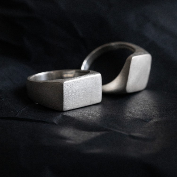 Sygnet Prostokąt Basic Silver