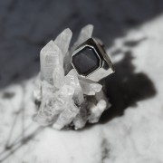 Sygnet z Dużym Obsydianem Silver