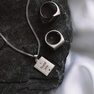 Personalizowany Naszyjnik Prostokątny z Czarnym Diamentem Silver