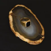 Sygnet z Dużym Onyksem Gold