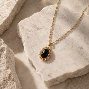 Naszyjnik w Stylu Vintage z Onyksem Gold (id: 2028)