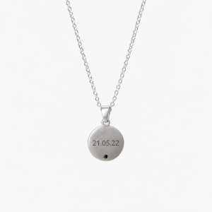 Naszyjnik Okrągły z Grawerem i Czarnym Diamentem Silver