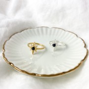 Pierścionki z onyksem