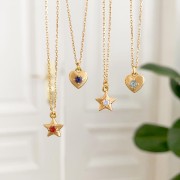 Naszyjniki serca i gwiazdki