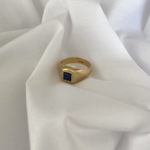 Sygnet z Kwadratowym Dumortierytem Gold