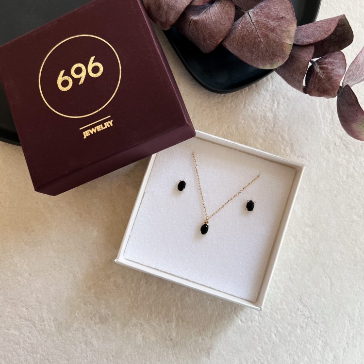 Złoty Naszyjnik z Szafirem