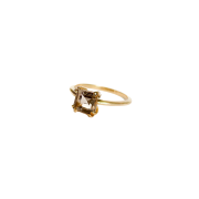Pierścionek z Kwadratowym Kwarcem Dymnym Gold (id: 1825)